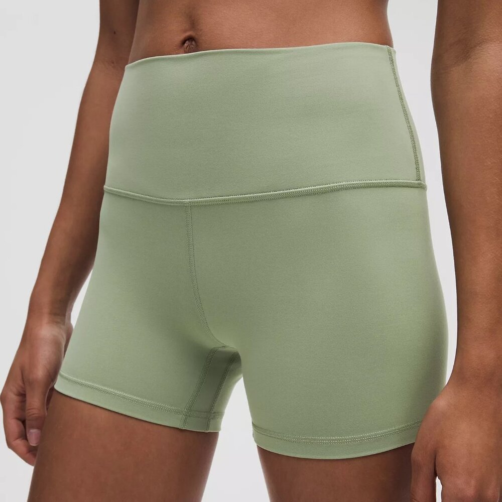 NWT Lululemon Align High Rise Short 4”